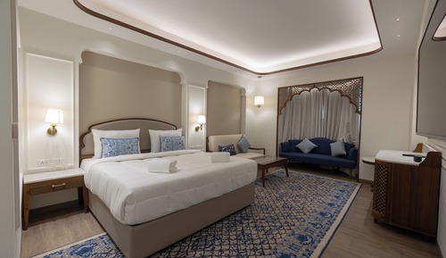 Habitación básica doble, 1 cama de matrimonio grande