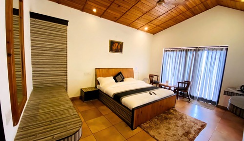 Habitación Deluxe doble, balcón, vistas a la colina