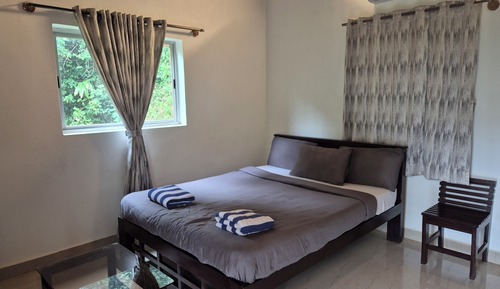 Executive Double Room, Garden View with Jacuzzi