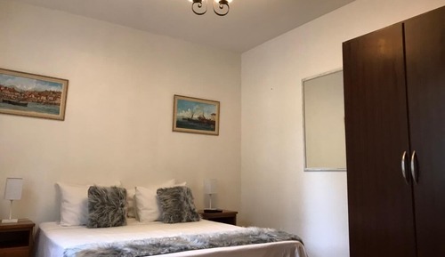 Habitación clásica con 1 cama doble o 2 individuales, vistas al jardín