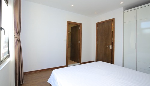 Apartamento de lujo, vistas al jardín