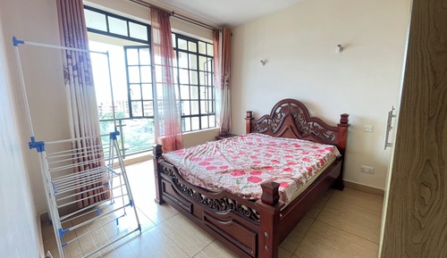 Apartamento, balcón, vistas a la ciudad
