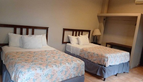 Habitación doble, vistas al jardín