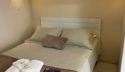 Quarto Econômico Amarula