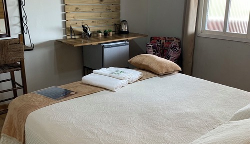 Quarto com cama Queen-Size - Beija-flor