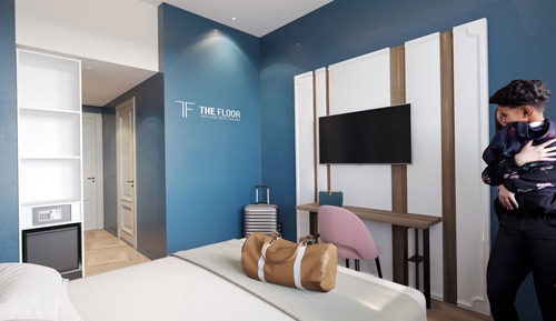 Habitación superior con 1 cama doble o 2 individuales