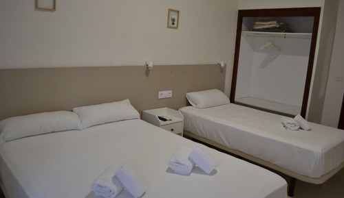 Habitación triple clásica