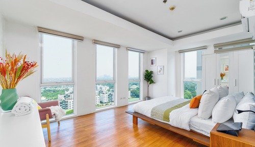 Apartamento de lujo, balcón, vistas a la ciudad