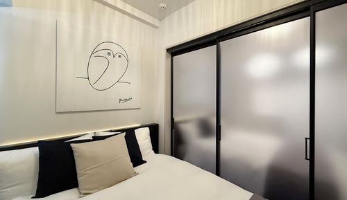 Apartamento clásico, balcón
