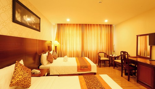 Deluxe Room, Lake View