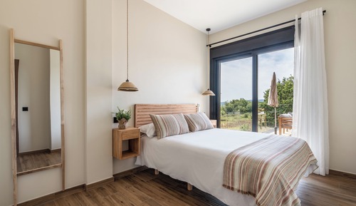 Apartamento, 2 habitaciones, vistas al mar, en una planta alta