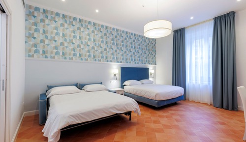 Habitación cuádruple clásica