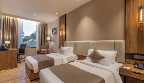 Habitación clásica con 1 cama doble o 2 individuales, vistas al complejo turístico