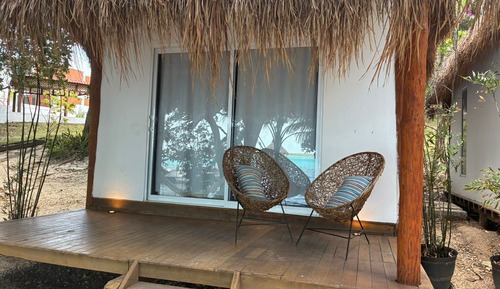 Bungalow Deluxe, vistas a la laguna