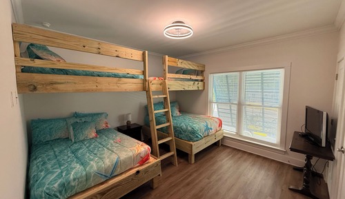 Bungalow, 3 habitaciones, balcón, vistas al jardín
