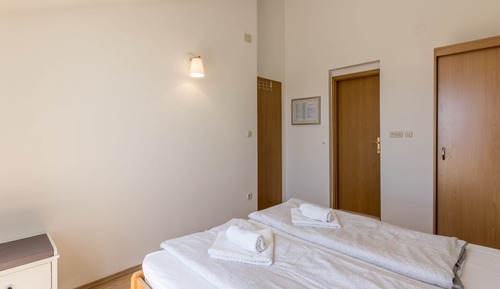 Apartamento (Comfort One Bedroom Apartment with Te)