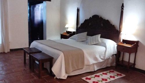 Habitación superior, vistas al parque