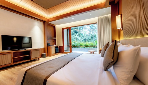 Habitación (Suite Room with Jungle View)