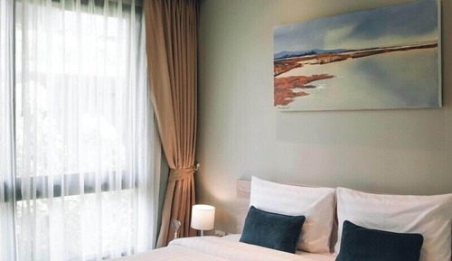 Comfort Condo, Balcony
