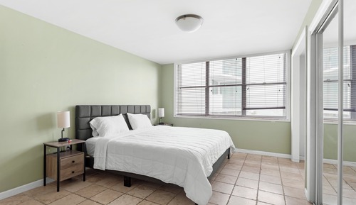 Apartamento, balcón