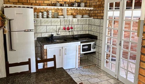 Apartamento clásico, 2 habitaciones, lanai, junto a la playa