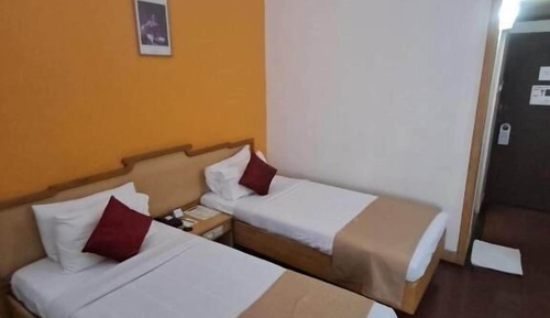 Habitación estándar con 2 camas individuales, vistas a la ciudad