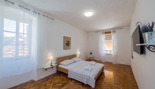 Apartamento, vistas al mar