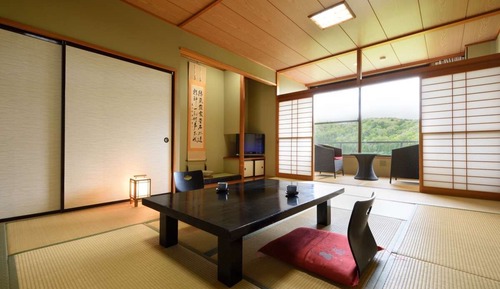 Habitación familiar, vistas al jardín