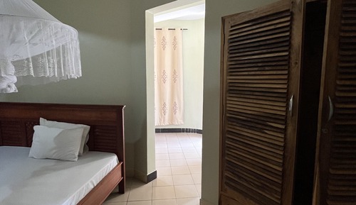 Basic Double Room, Lanai, Courtyard View