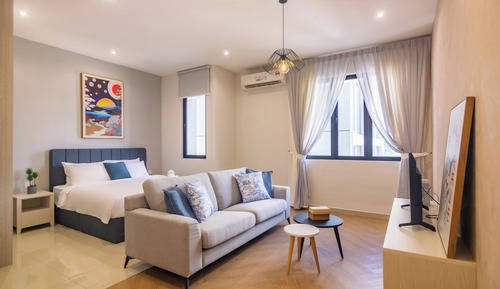 Estudio Confort, 1 cama de matrimonio grande, no fumadores, vistas a la ciudad