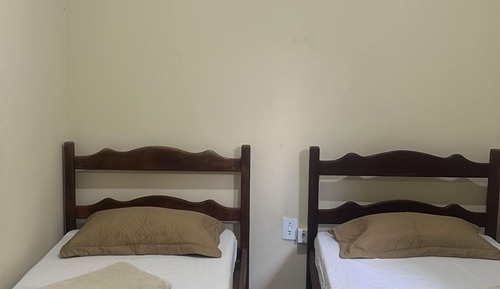 Habitación con 2 camas individuales