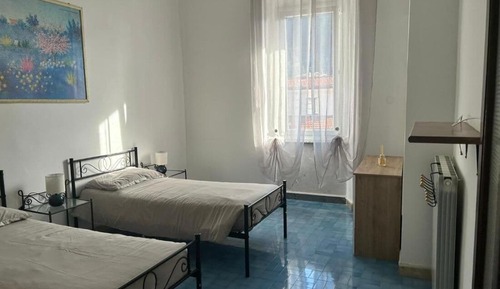 House, 2 Bedrooms, Balcony, Mountain View