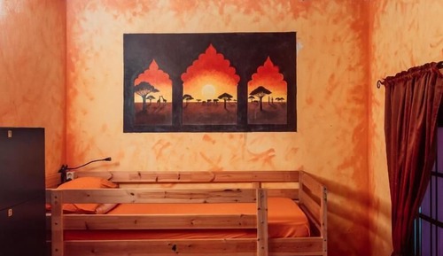 Dormitorio compartido estándar, solo para mujeres, no fumadores