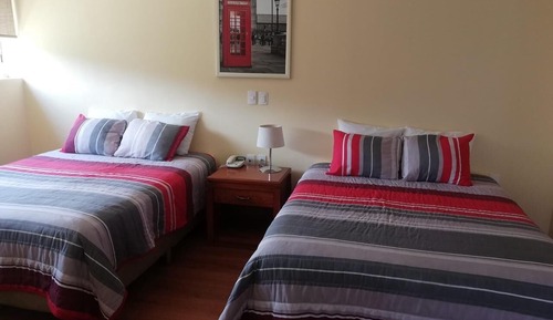 Habitación con 1 cama doble o 2 individuales