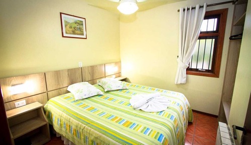 Habitación clásica con 1 cama doble o 2 individuales
