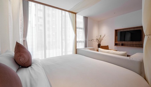 Habitación sénior doble, vistas a la ciudad