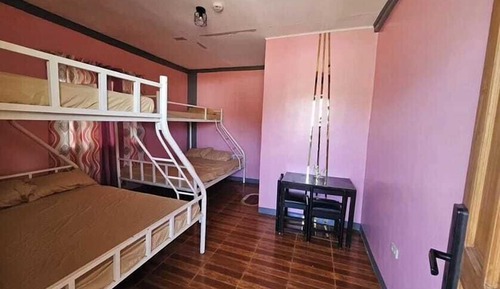 Habitación económica, balcón, vistas a la montaña