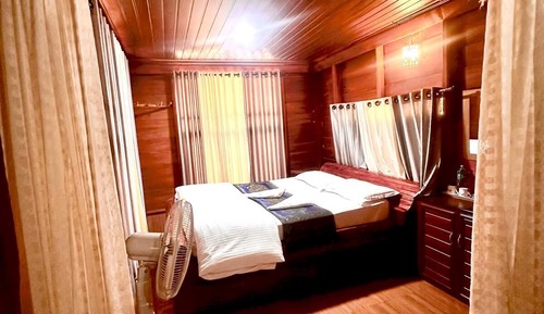 Suite junior, balcón, vistas al jardín