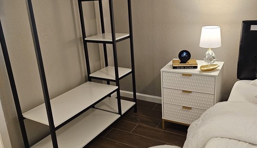 Apartamento Confort, 1 cama de matrimonio con sofá cama, junto al lago