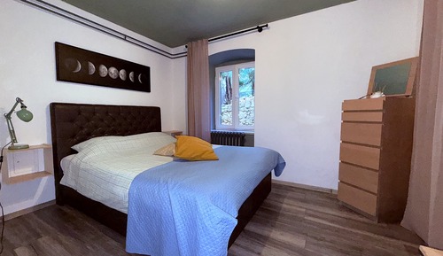 Apartamento, patio, vistas al jardín