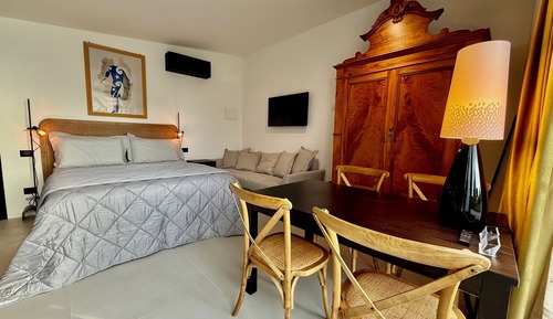 Habitación triple Confort, vistas al jardín