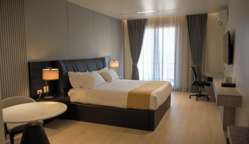 Luxury Deluxe King