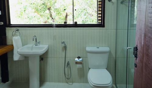 Habitación Confort doble, vistas a la piscina