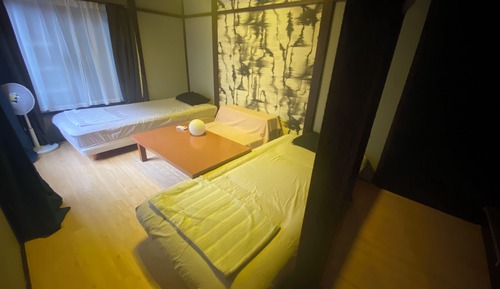 Habitación económica con 2 camas individuales