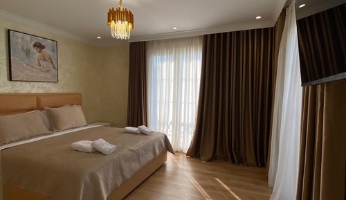 Habitación cuádruple familiar, balcón