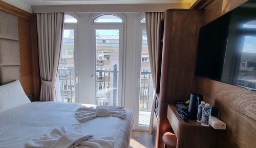 Habitación estándar doble, balcón