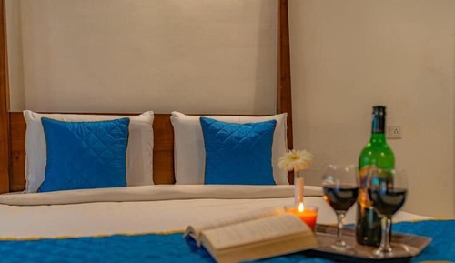 Habitación Deluxe doble, vistas a la piscina