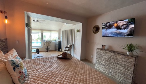 Suite de lujo, 1 cama de matrimonio grande, baño privado, vistas al mar