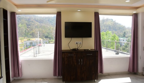 Honeymoon Suite Room