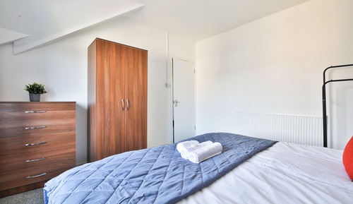 Apartamento Confort, 1 cama de matrimonio grande con sofá cama